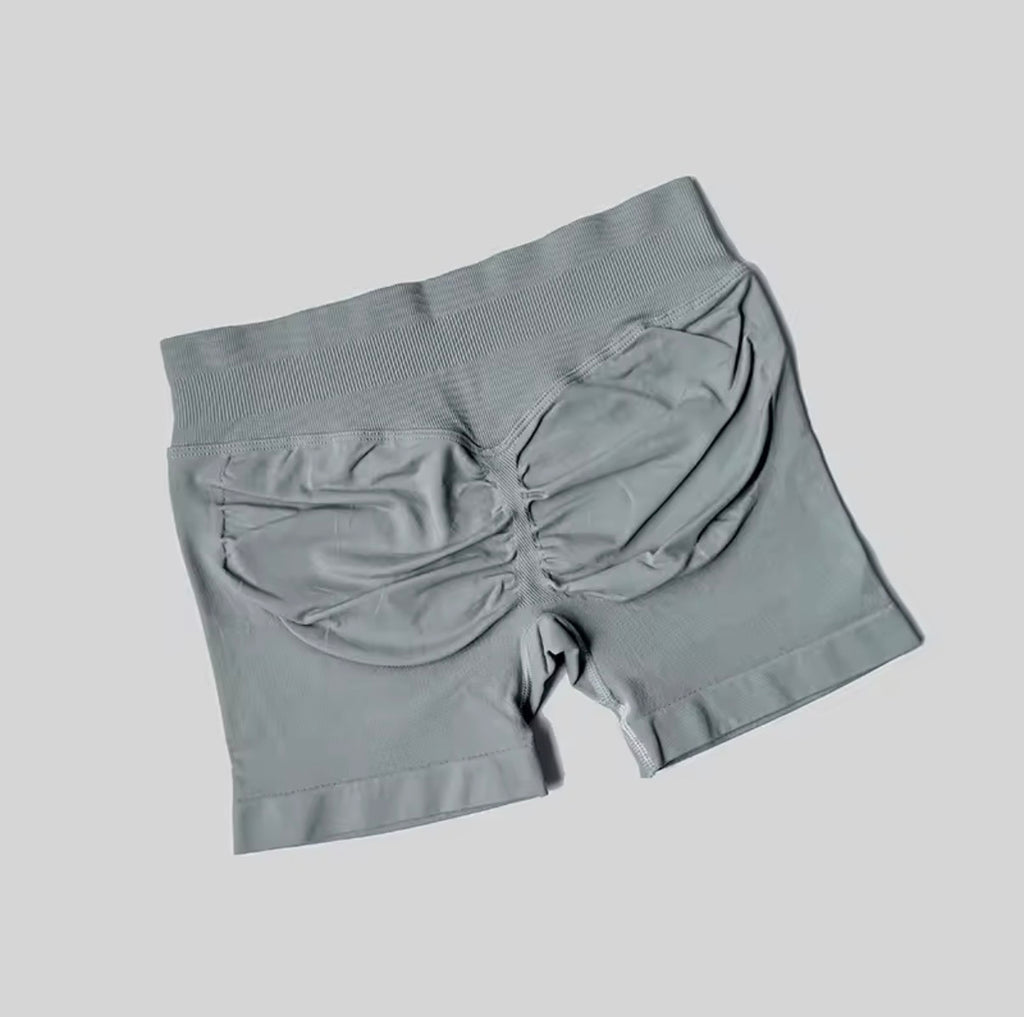 Booty scrunch shorts