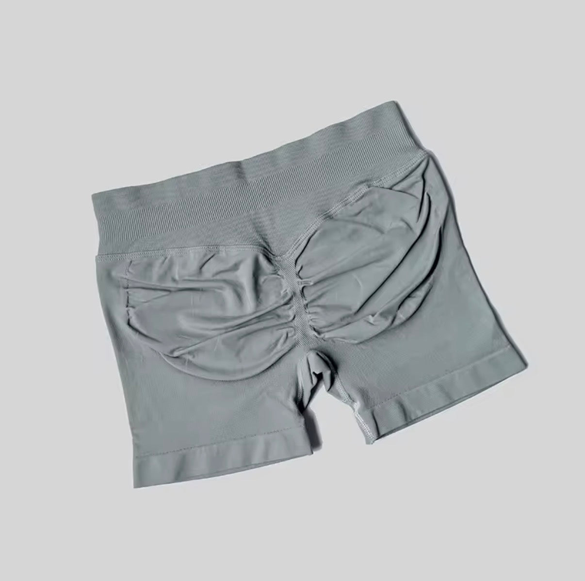 Booty scrunch shorts
